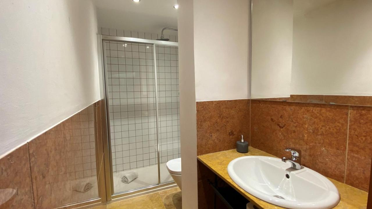 Best - Studio Porto Downtown With Ac And Parking Buitenkant foto